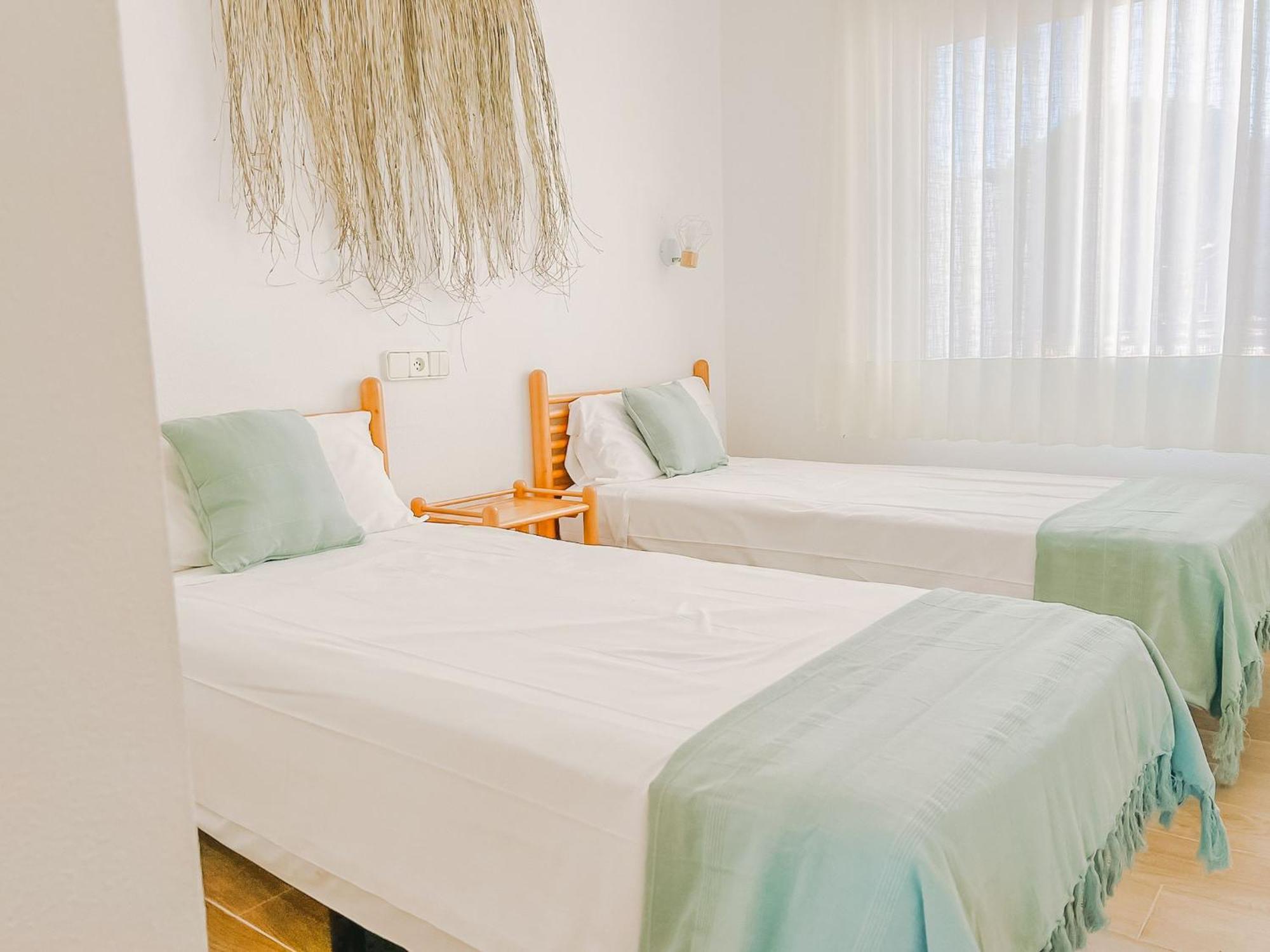 Apartamentos Sol Naixent L'Ametlla de Mar Dış mekan fotoğraf